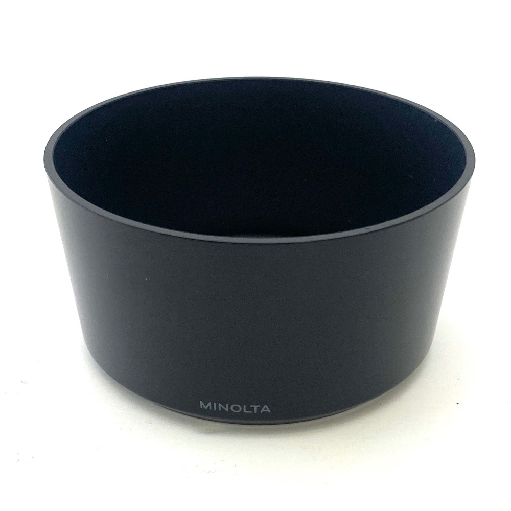 Minolta  A 75 - 300/ 4.5 - 5.6  Black Lens Hood